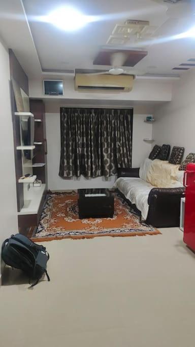 Full Furnished 1 Bhk In South Mumbai Apartment ภายนอก รูปภาพ